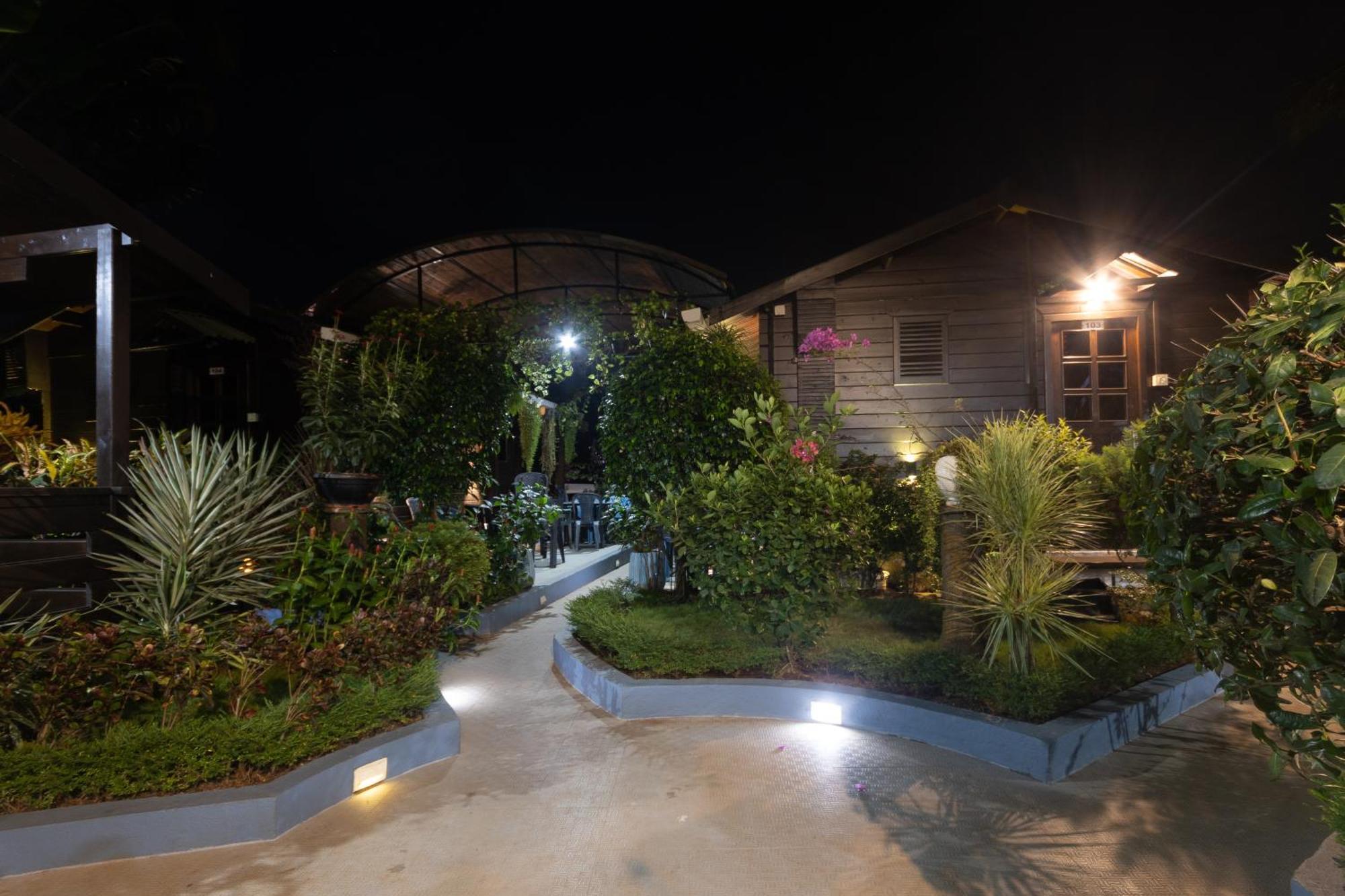 Hotel Sal Riviera à Cavelossim Extérieur photo